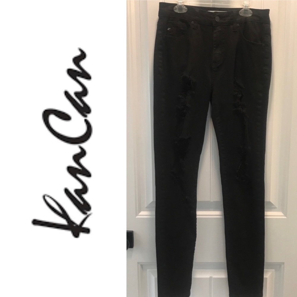 KanCan Black Distressed Skinny Jeans. Size 7/27.‎